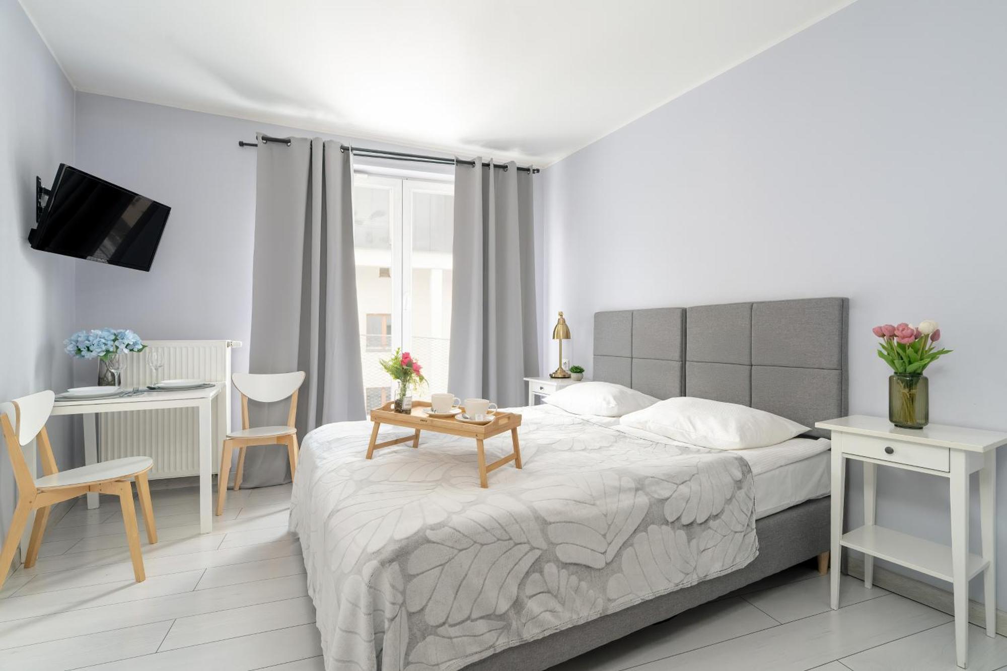 Stylowe I Eleganckie Studia Very Berry W Poznaniu By Noclegi Renters Exterior photo