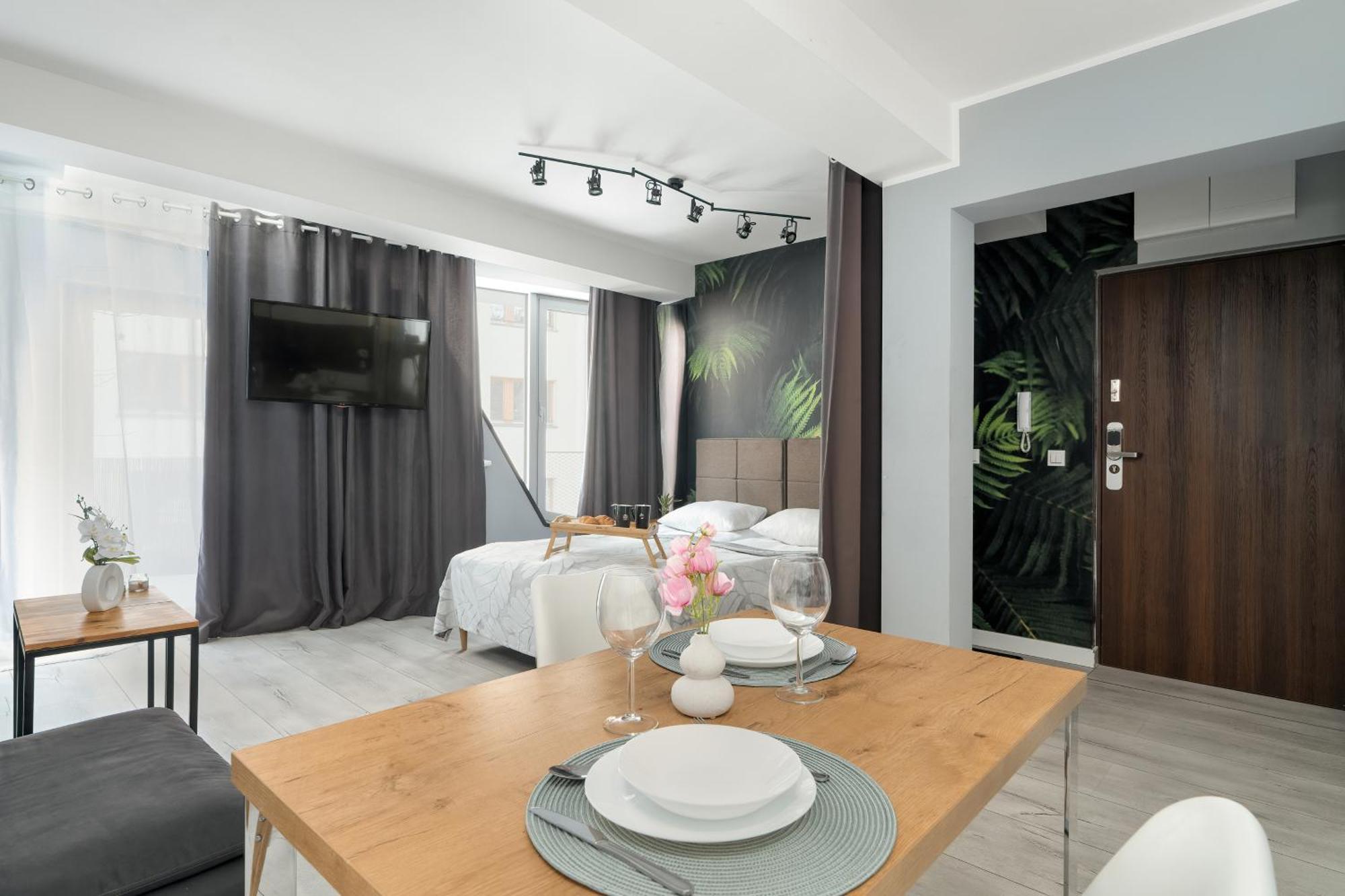 Stylowe I Eleganckie Studia Very Berry W Poznaniu By Noclegi Renters Exterior photo